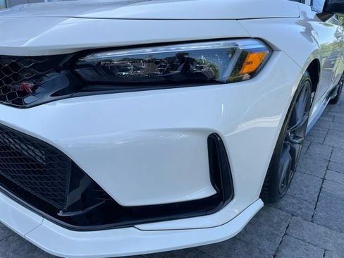 Used 2025 Honda Civic Type R image 31