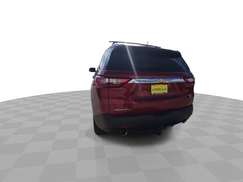 Used 2018 Chevrolet Traverse LT FWD image 7