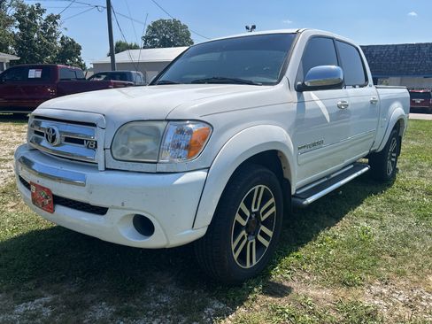 Used 2005 Toyota Tundra SR5 RWD image 3