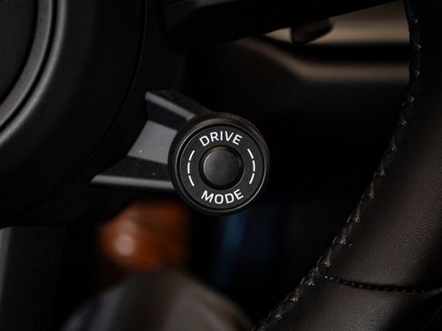 Certified 2024 Porsche 911 Carrera image 32