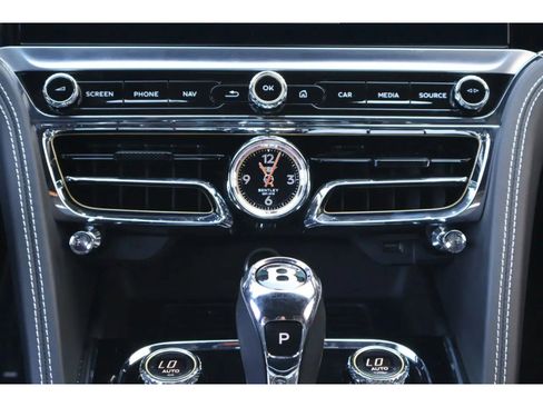 Certified 2020 Bentley Flying Spur W12 AWD/4WD image 18