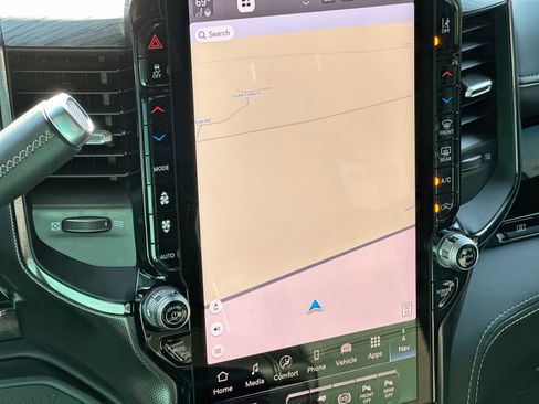 Used 2025 RAM 2500 Limited image 18