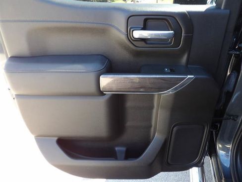 Certified 2021 Chevrolet Silverado 1500 LTZ AWD/4WD image 30