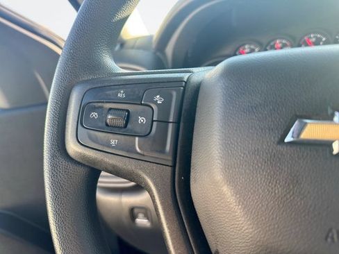 Used 2023 Chevrolet Silverado 1500 Custom RWD image 24