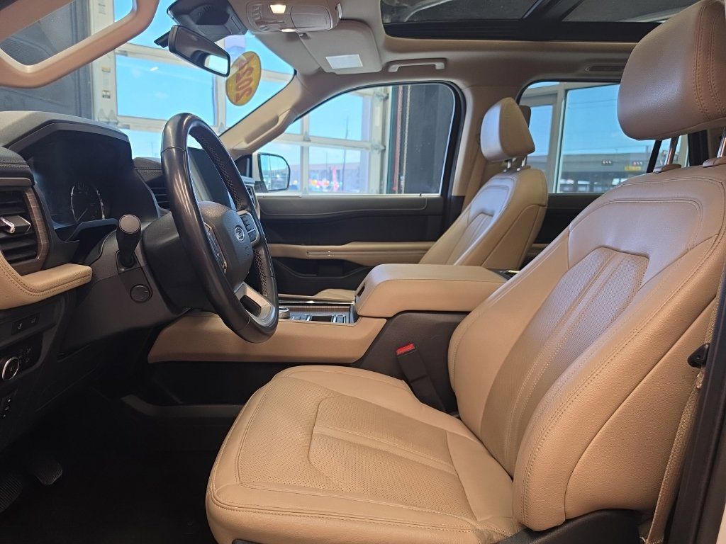 Used 2024 Ford Expedition Limited RWD image 31