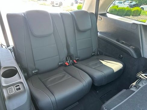 Used 2026 Mercedes-Benz GLS 450 4MATIC image 27