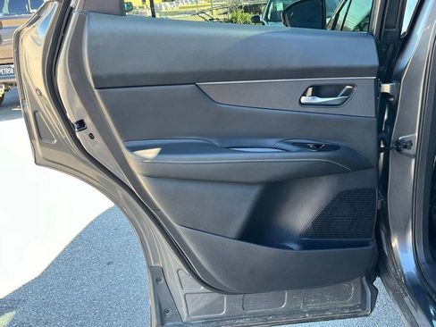 Certified 2025 Nissan Murano SV image 24