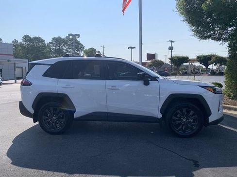 Used 2026 Toyota RAV4 XLE Premium AWD/4WD image 9