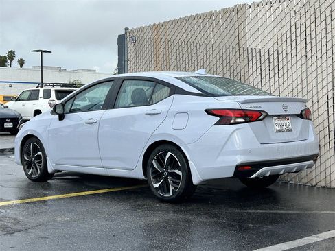 Certified 2025 Nissan Versa SR w/ Trunk Package image 4