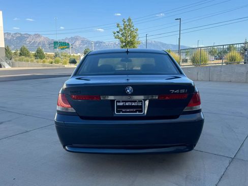 Used 2002 BMW 745i RWD image 4