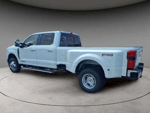 New 2026 Ford F350 Lariat w/ Lariat Premium Package AWD/4WD image 13