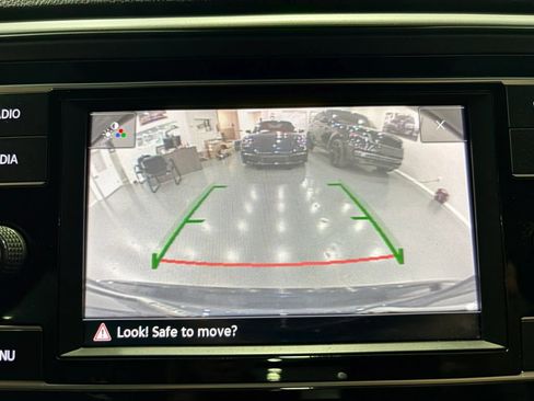 Used 2021 Volkswagen Atlas Cross Sport S AWD/4WD image 30