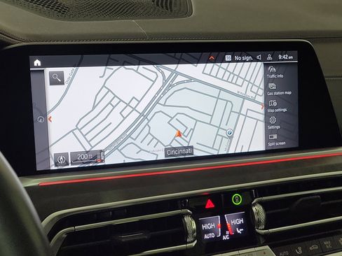 Certified 2023 BMW X5 M50i w/ Executive Package image 18