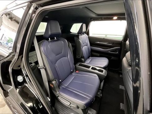 Certified 2026 INFINITI QX60 Sport w/ Dark Cargo Package AWD/4WD image 20