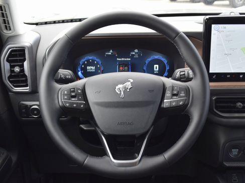 New 2025 Ford Bronco Sport Outer Banks w/ Outer Banks Tech Package+ image 8