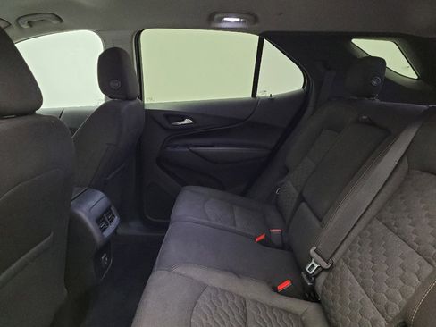Used 2019 Chevrolet Equinox LT FWD image 18