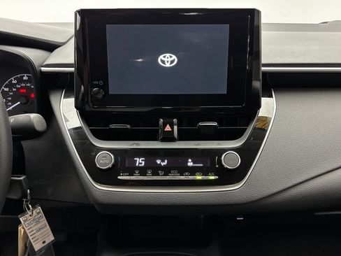 Used 2023 Toyota Corolla LE w/ Carpet Mat Package (TMS) FWD image 19