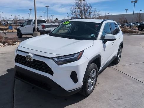 Used 2025 Toyota RAV4 XLE image 3