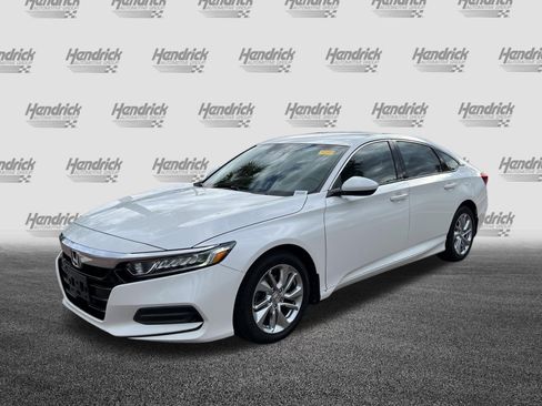 Used 2018 Honda Accord LX image 5