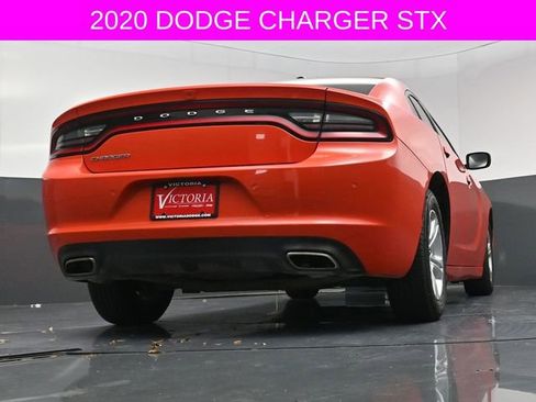 Used 2020 Dodge Charger SXT RWD image 19
