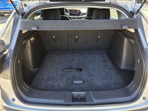 Certified 2025 Chevrolet Trax LT w/ LT Convenience Package image 22