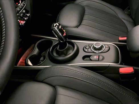 Certified 2024 MINI Cooper Countryman S AWD/4WD image 22
