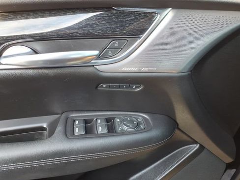 Used 2020 Cadillac XT5 Premium Luxury AWD/4WD image 28