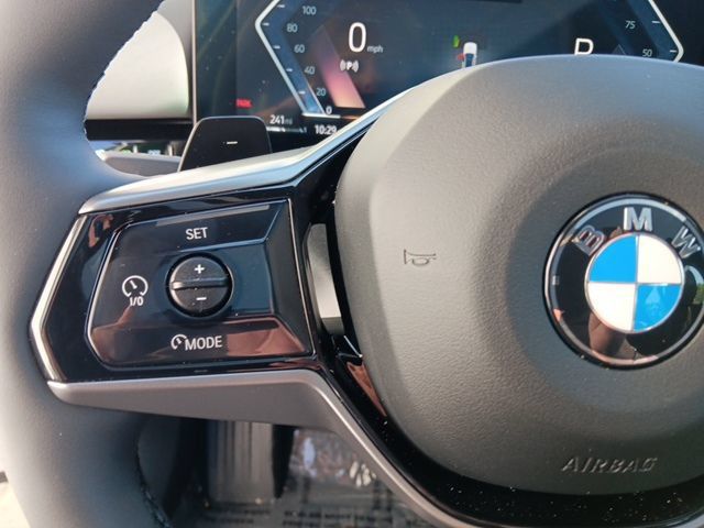 New 2025 BMW 530i xDrive w/ Premium Package AWD/4WD image 21