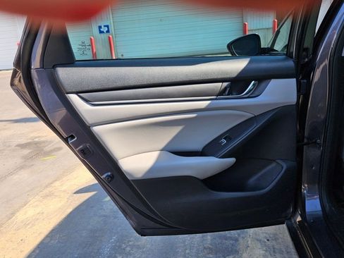 Used 2019 Honda Accord LX image 15