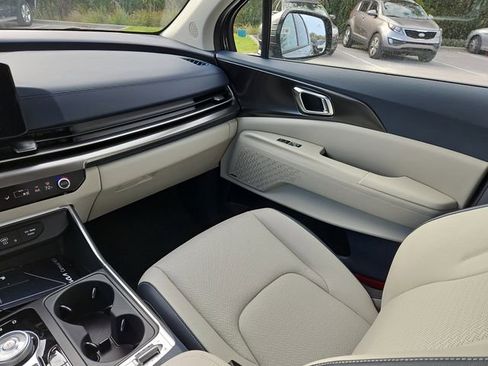 New 2026 Kia Carnival SX Prestige image 8