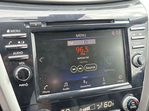 Used 2022 Nissan Murano SV AWD/4WD image 12