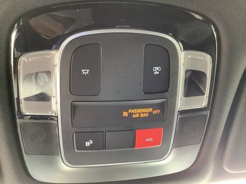 Certified 2026 Hyundai Santa Cruz SE FWD image 36