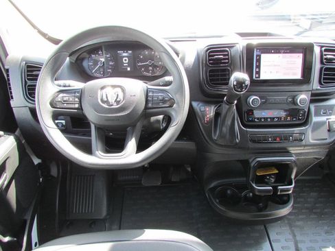 Used 2026 RAM ProMaster 2500 w/ Convenience Group FWD image 21