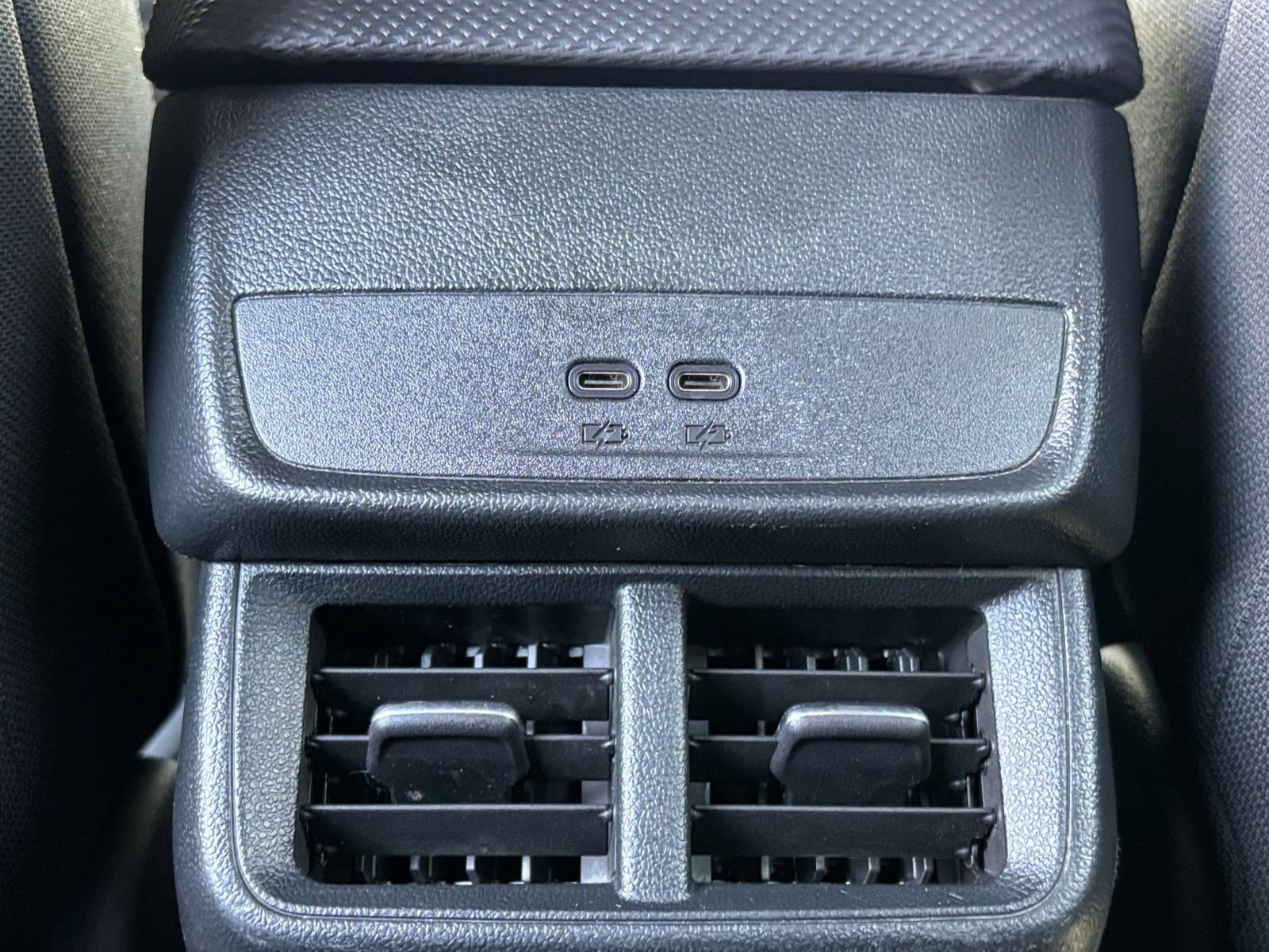 Used 2025 Chevrolet Equinox LT AWD/4WD image 22