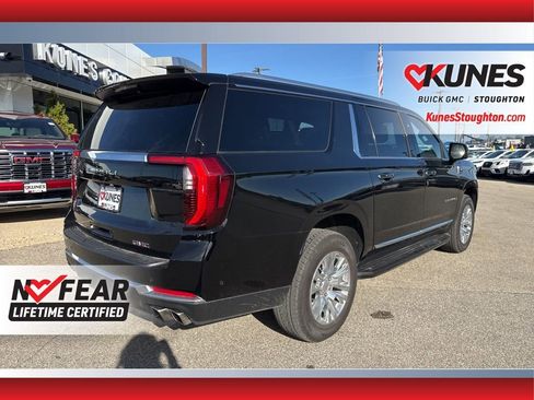Used 2025 GMC Yukon XL Denali image 11