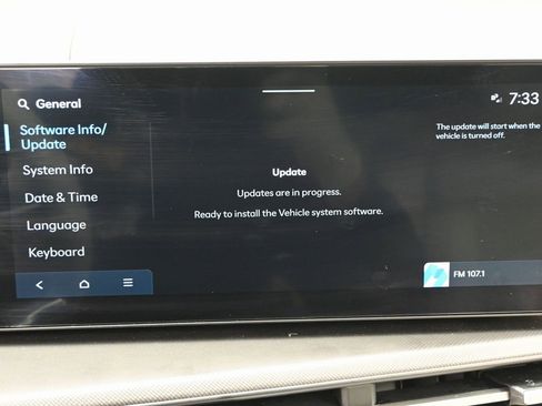 Used 2025 Hyundai Santa Fe SE image 28