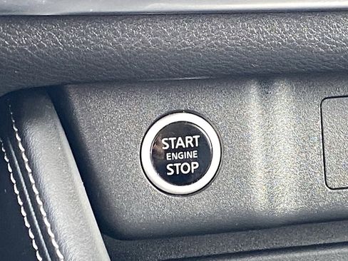 Certified 2023 Nissan Rogue SL FWD image 23