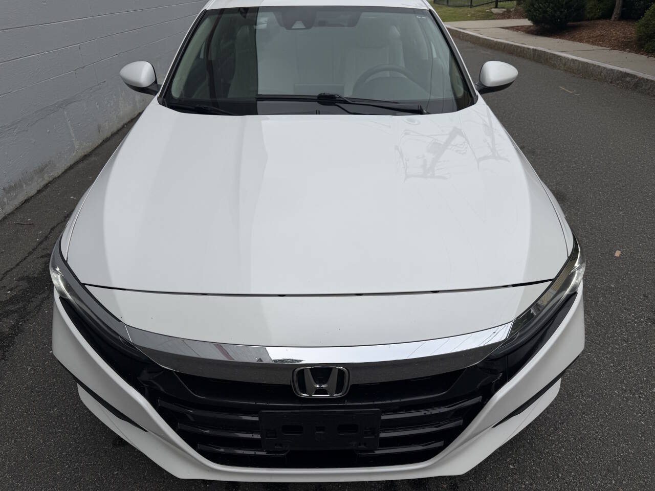 Used 2018 Honda Accord LX image 9