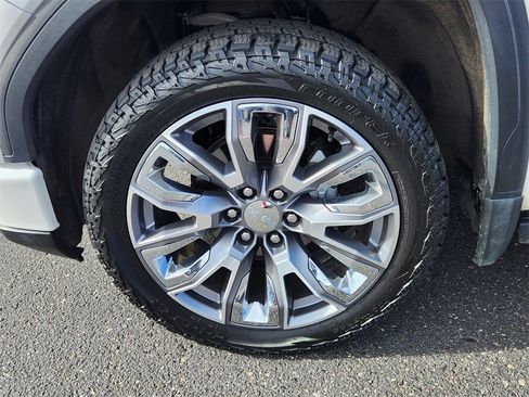 Used 2023 GMC Sierra 1500 Denali w/ Denali Reserve Package image 15