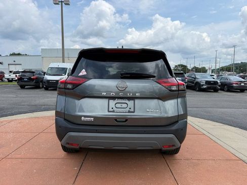Used 2023 Nissan Rogue SV AWD/4WD image 5
