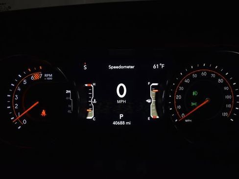 Used 2023 Jeep Wrangler Unlimited Rubicon w/ Xtreme Recon 35" Tire Package image 23