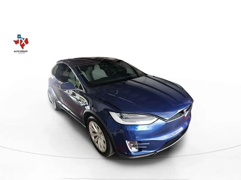 Used 2020 Tesla Model X Long Range AWD/4WD image 1