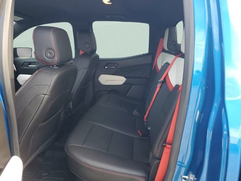 Used 2023 GMC Canyon AT4X AWD/4WD image 10