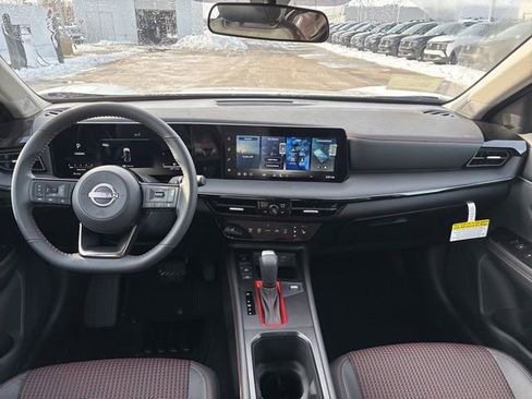 New 2026 Nissan Kicks SR w/ Cold Weather Package AWD/4WD image 11