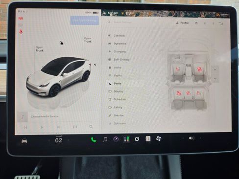 Used 2023 Tesla Model Y Performance AWD/4WD image 51