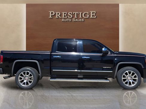 Used 2017 GMC Sierra 1500 Denali image 8