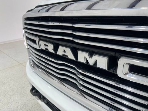 Used 2024 RAM 2500 Laramie AWD/4WD image 28