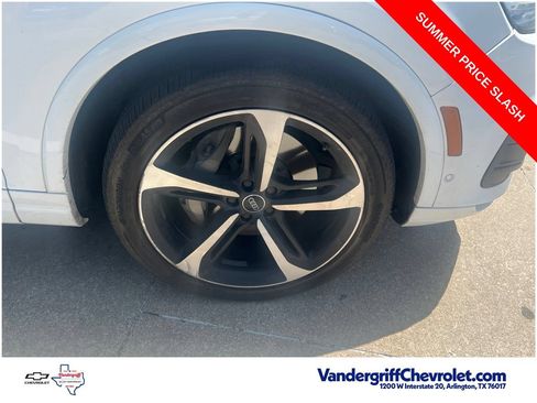 Used 2019 Audi Q7 3.0T Prestige w/ Prestige Package AWD/4WD image 6
