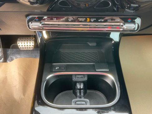 Used 2020 Mercedes-Benz CLA 250 4MATIC image 19