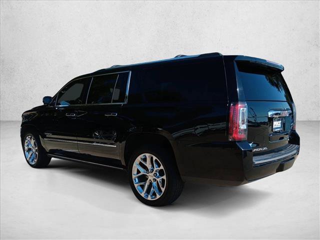 Used 2019 GMC Yukon XL Denali w/ Denali Ultimate Package AWD/4WD image 8